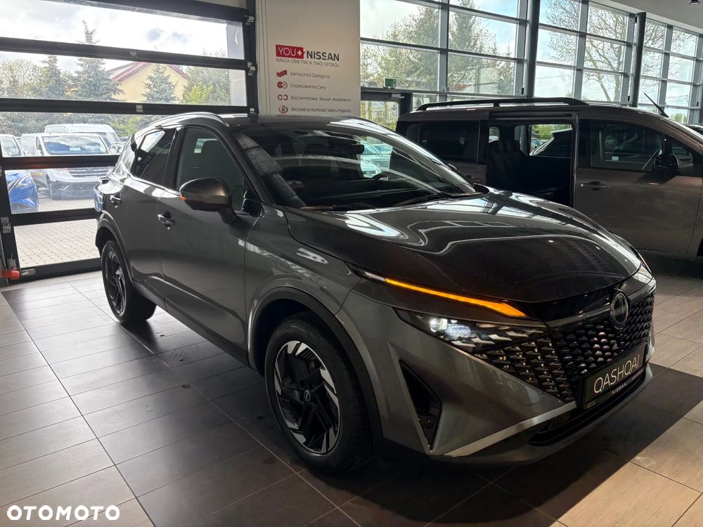 Nissan Qashqai 1.3 DIG-T MHEV N-Connecta Xtronic - 3