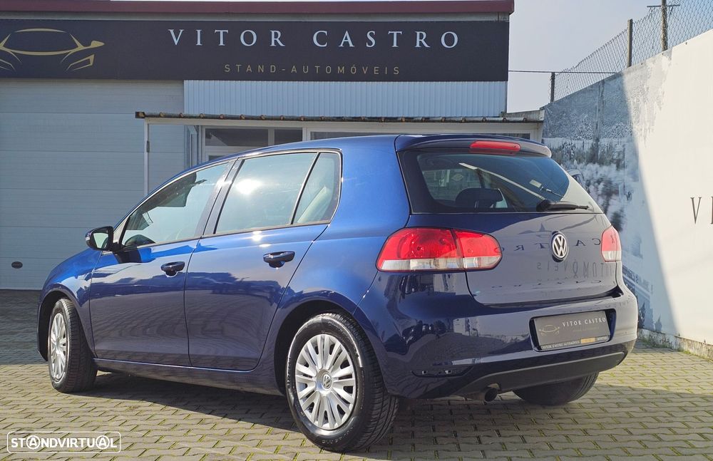 VW Golf 1.6 TDi Confortline - 5