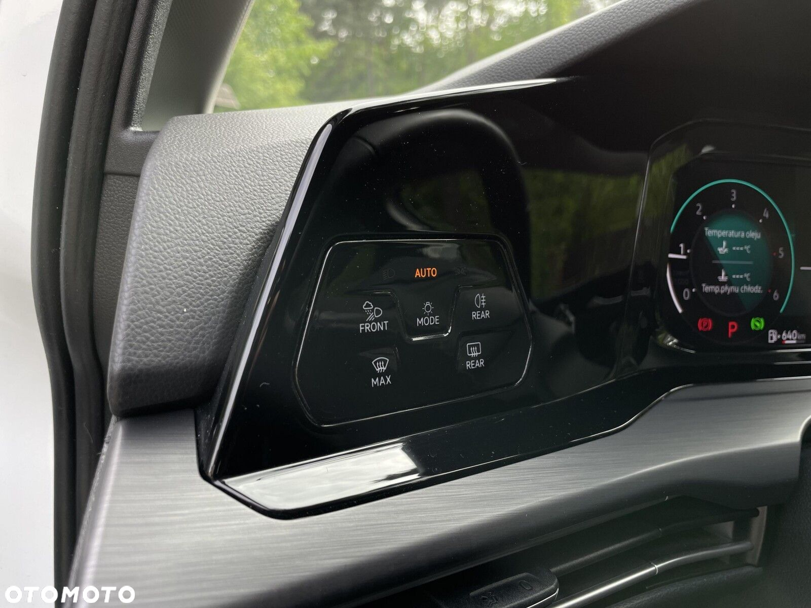 Volkswagen Golf VIII 2.0 TDI Style DSG - 27