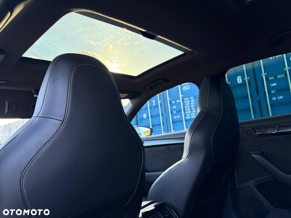 Skoda Superb 2.0 TDI 4x4 Sportline DSG - 8