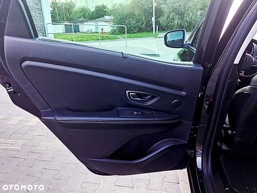 Renault Scenic ENERGY dCi 160 EDC BOSE EDITION - 26