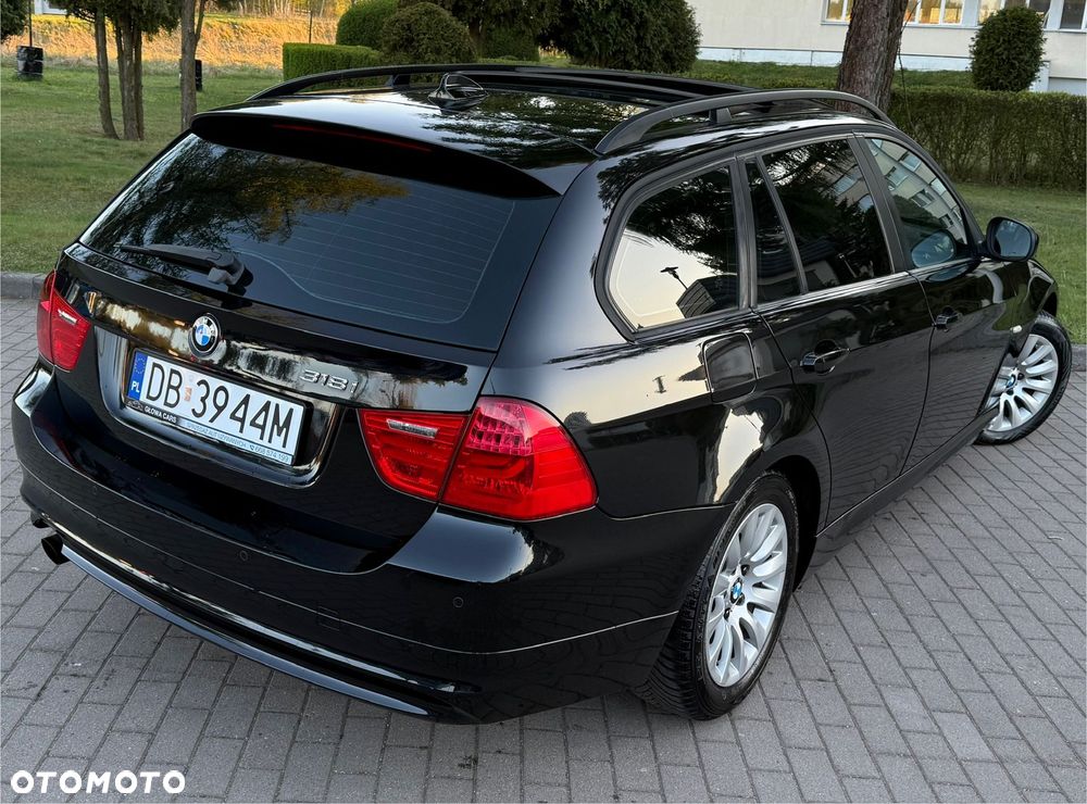 BMW Seria 3 - 16