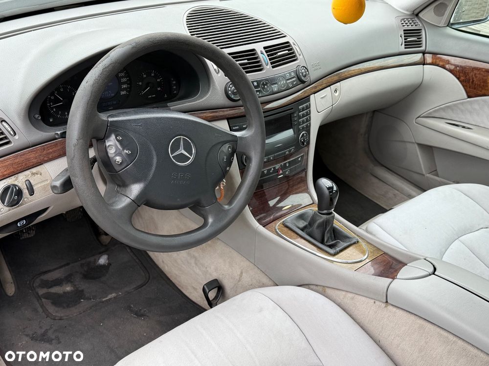 Mercedes-Benz Klasa E 220 CDI Elegance - 6