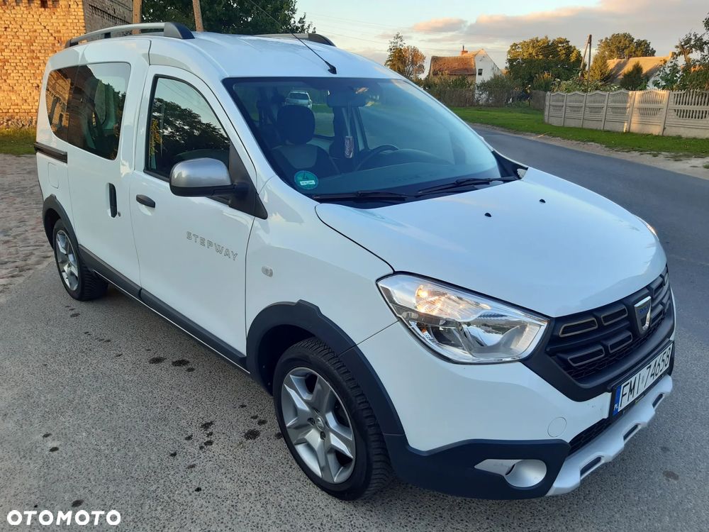 Dacia Dokker 1.6 SCe Stepway - 40
