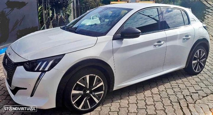 BMW 218 - 2
