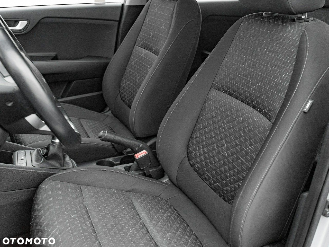 Kia Rio 1.2 M - 14
