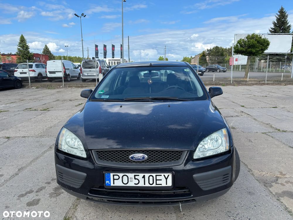 Ford Focus 1.6 Ambiente - 5