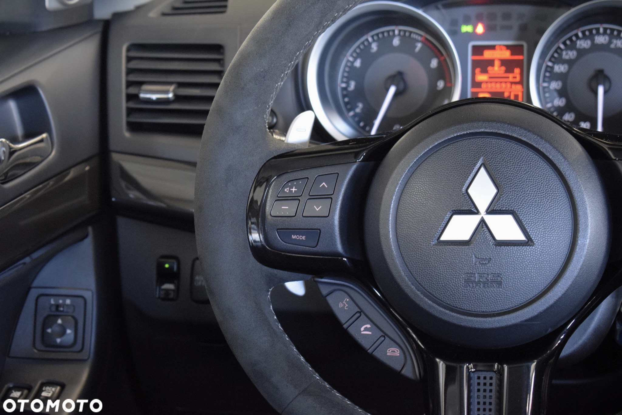 Mitsubishi Lancer Evolution - 27