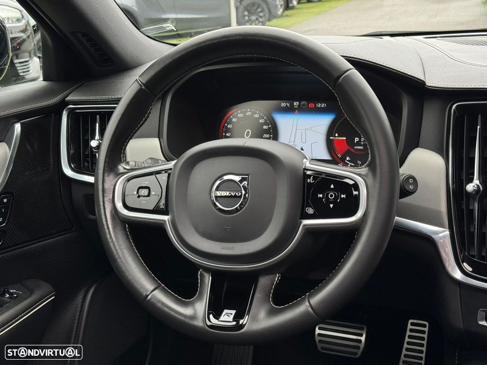 Volvo V90 2.0 T8 PHEV R-Design AWD - 33