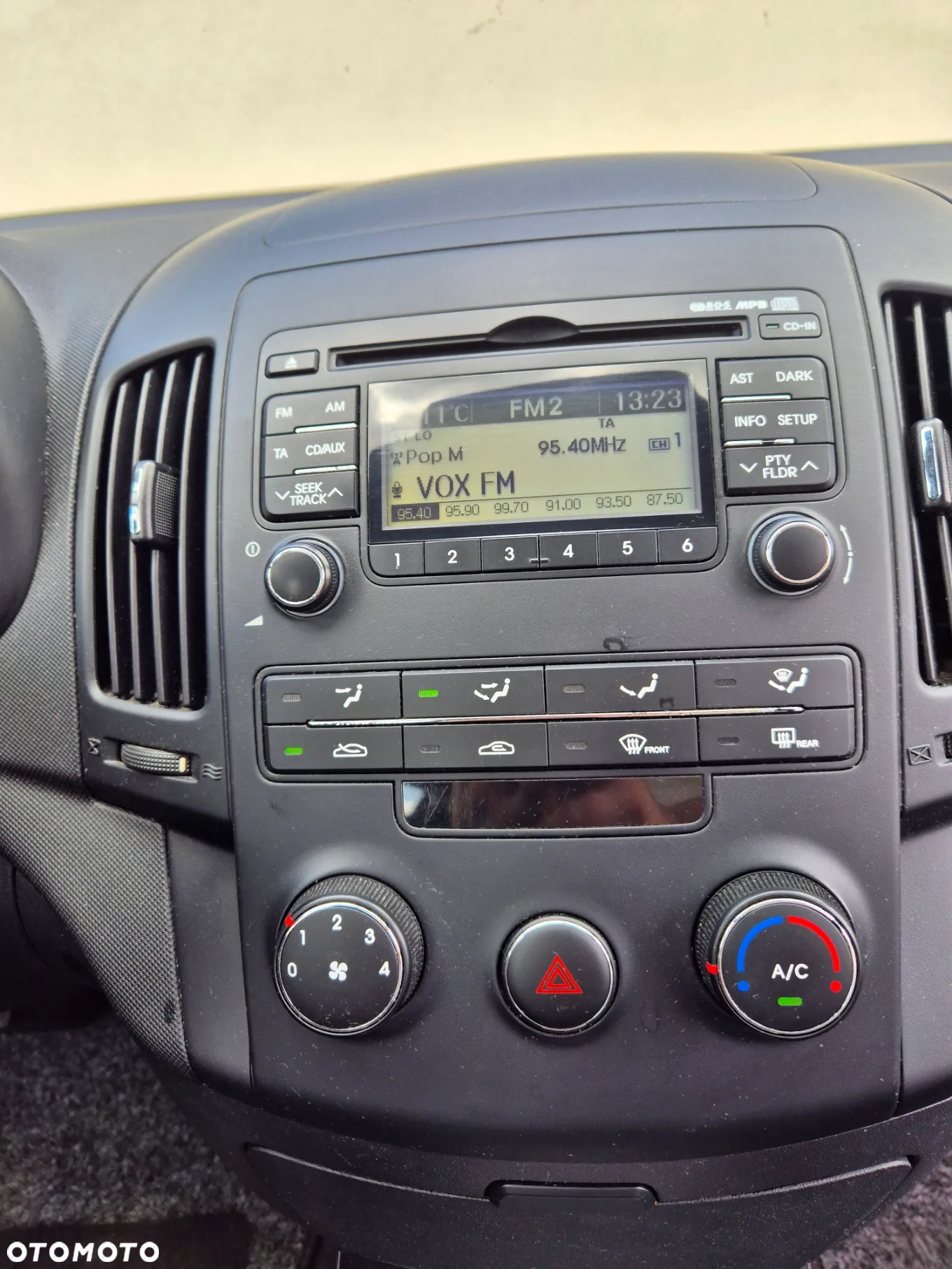 Hyundai i30 1.4 Classic + - 16