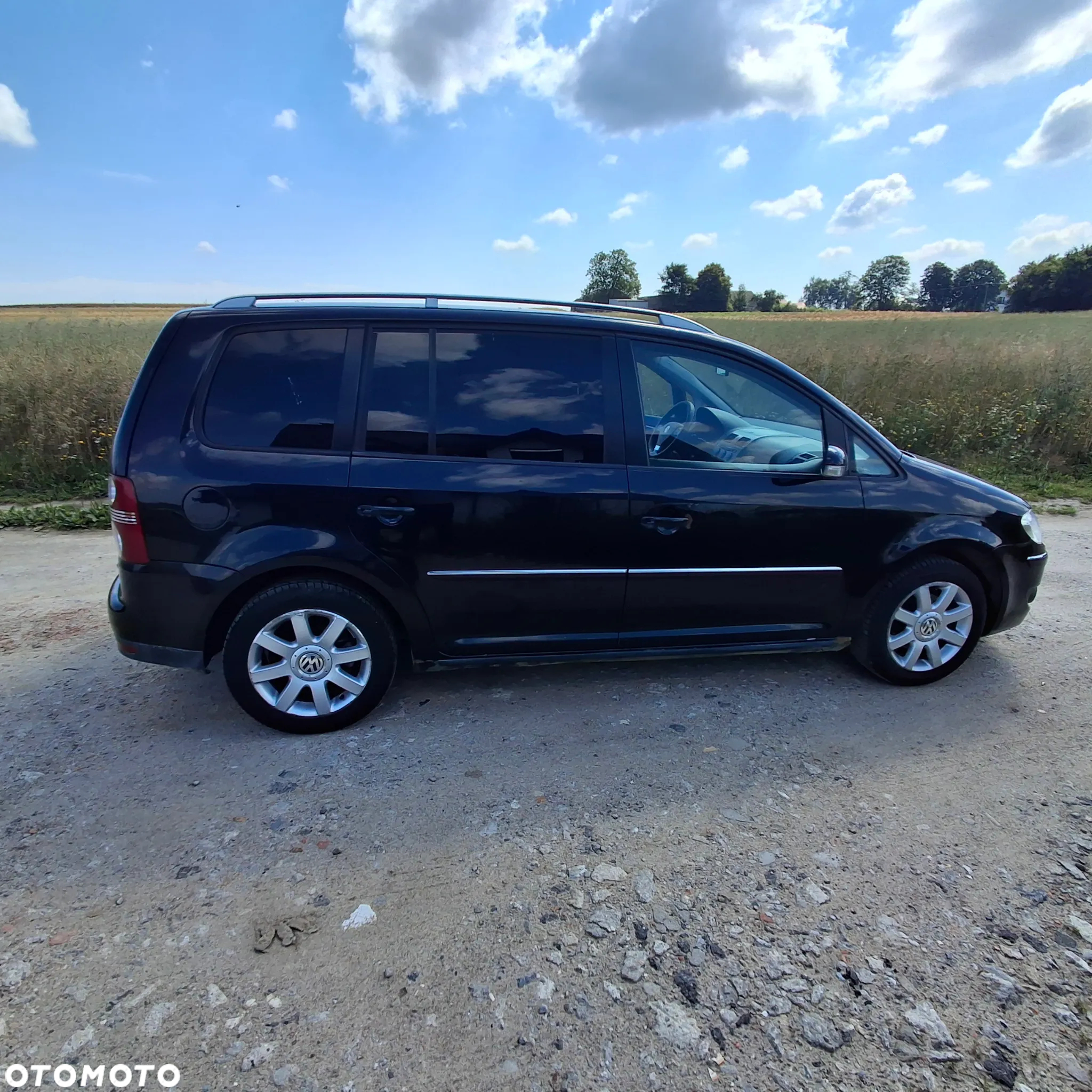 Volkswagen Touran 2.0 TDI DPF Cross - 9
