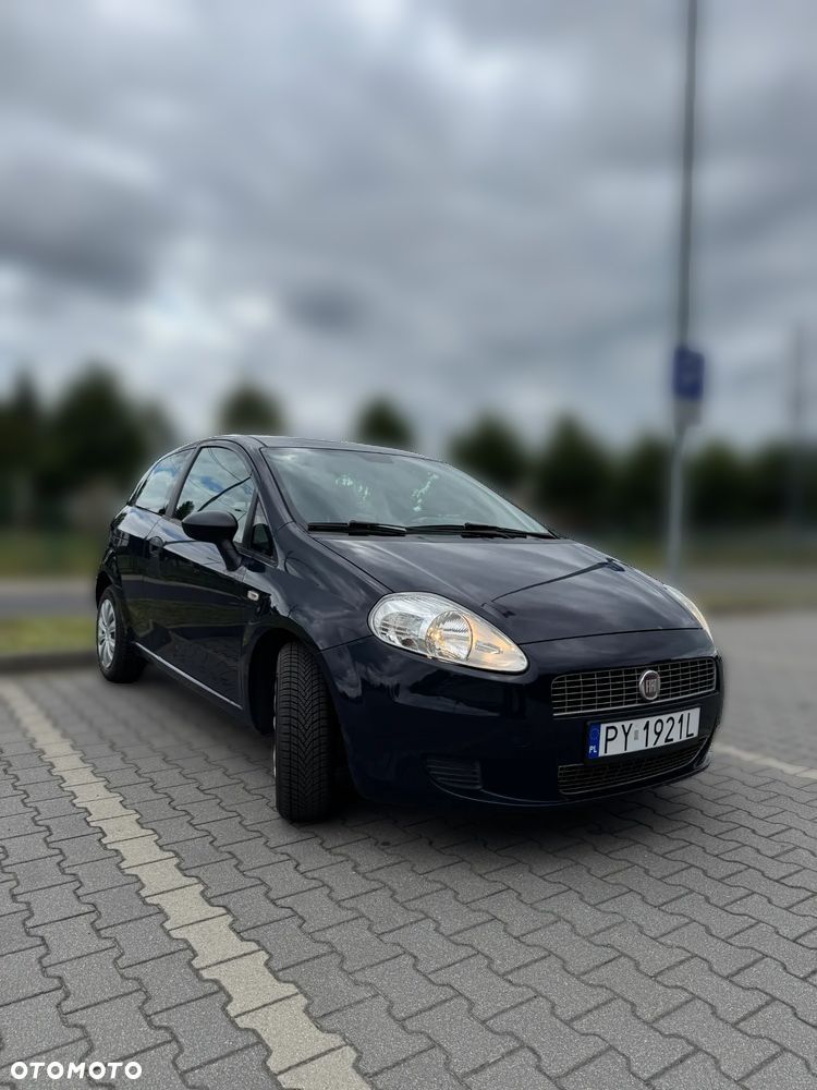 Fiat Punto 1.2 8V - 23