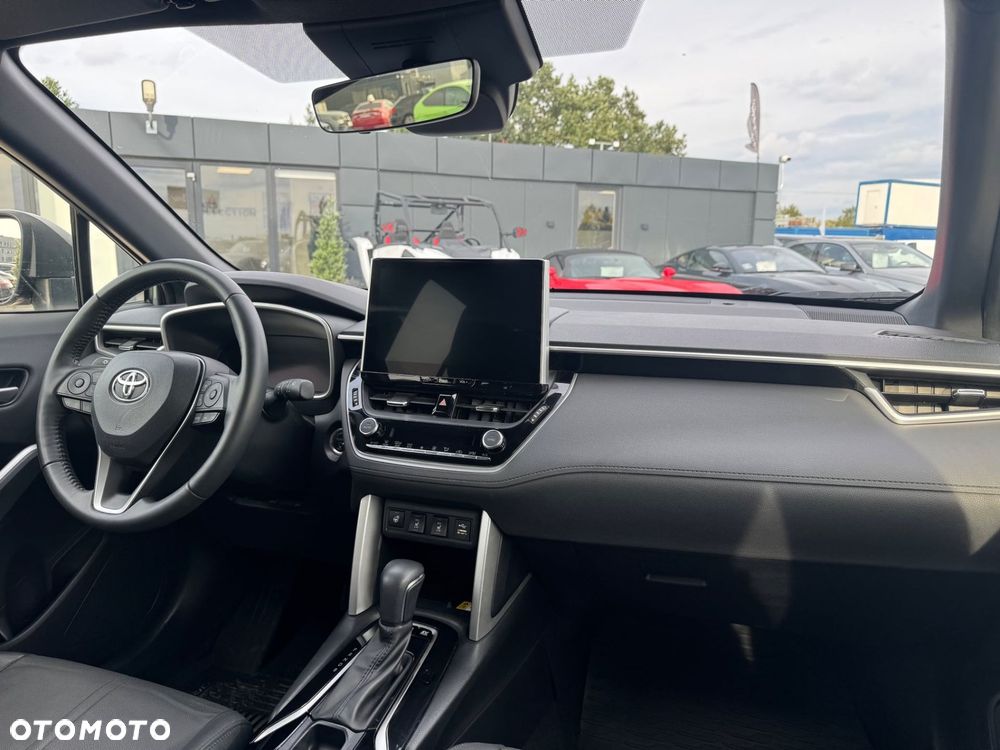 Toyota Corolla Cross 2.0 Hybrid Executive - 13