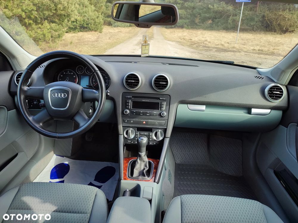 Audi A3 Sportback 1.4 TFSI S line Sportpaket (plus) - 27