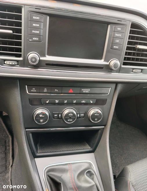 Seat Leon 1.4 TSI Ecomotive FR - 9