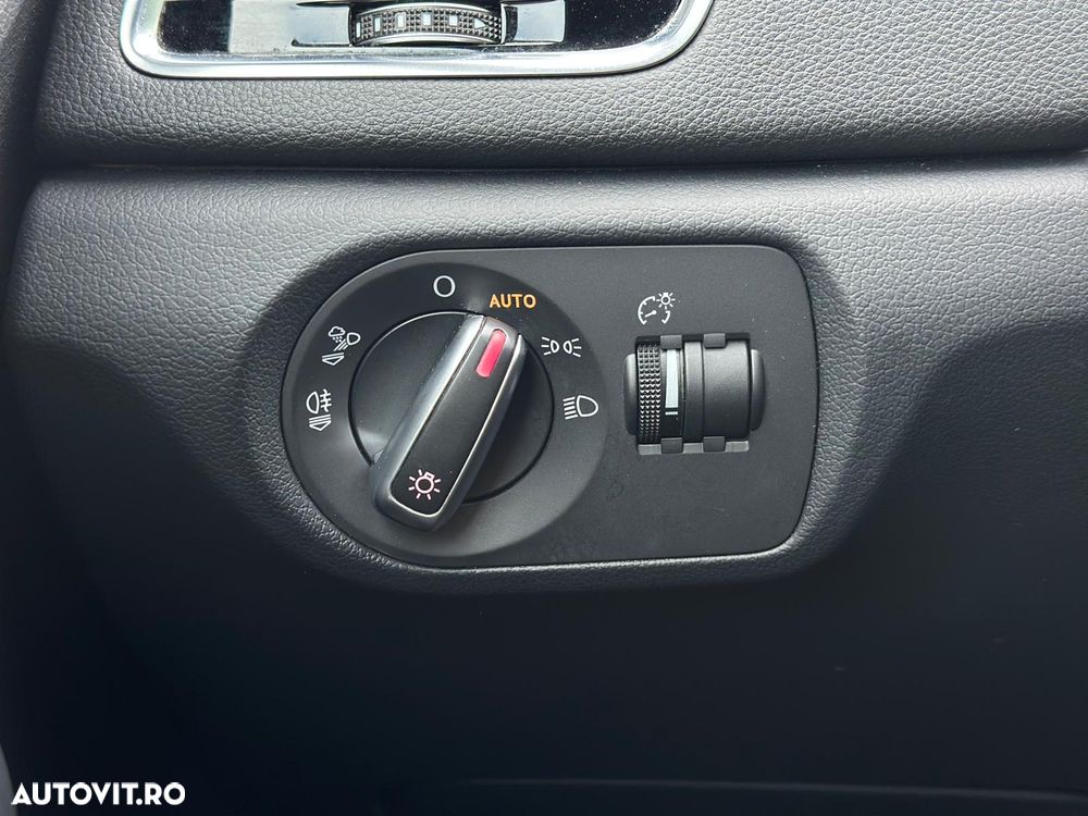 Audi Q3 2.0 TDI Quattro Stronic Sport - 30