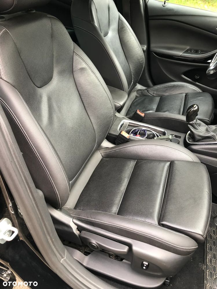 Opel Astra 1.6 BiTrb D (CDTI) Start/Stop Sports Tourer Dynamic - 11