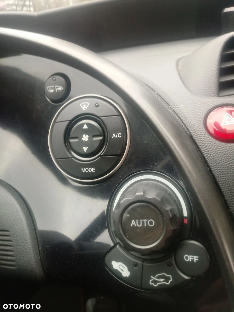 Honda Civic 1.4 Comfort - 15
