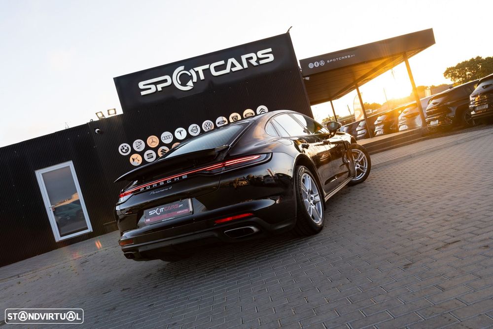 Porsche Panamera 4 - 9