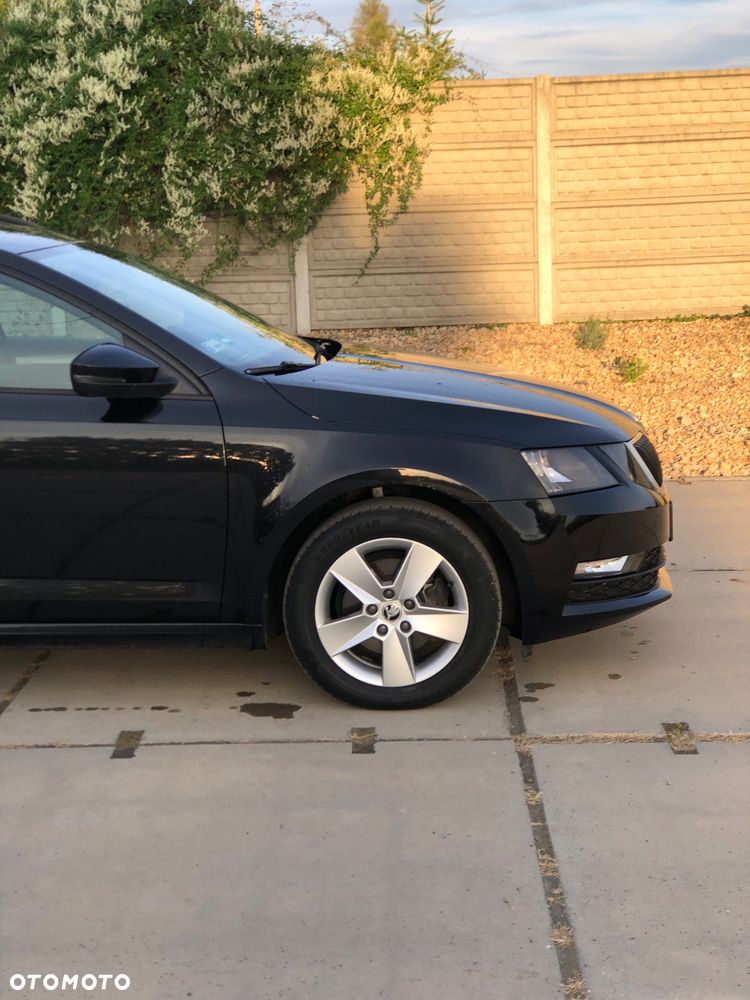 Skoda Octavia 2.0 TDI Ambition DSG - 21