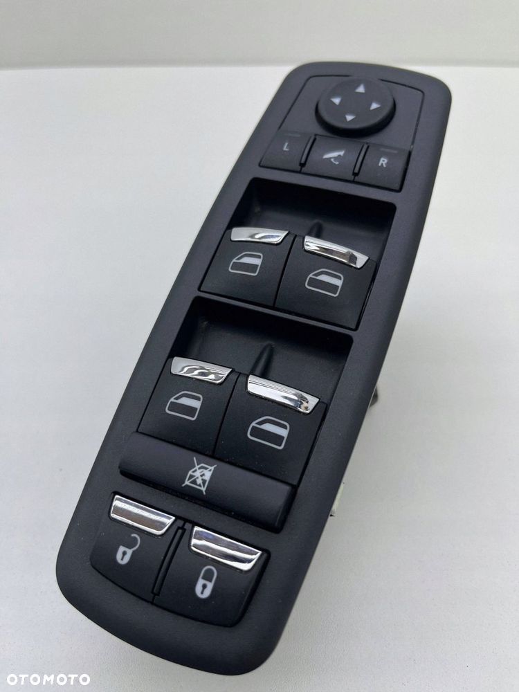 MASERATI QUATTROPORTE VI PANEL PRZEŁĄCZNIK SZYB KIEROWCY 670010305 - 4