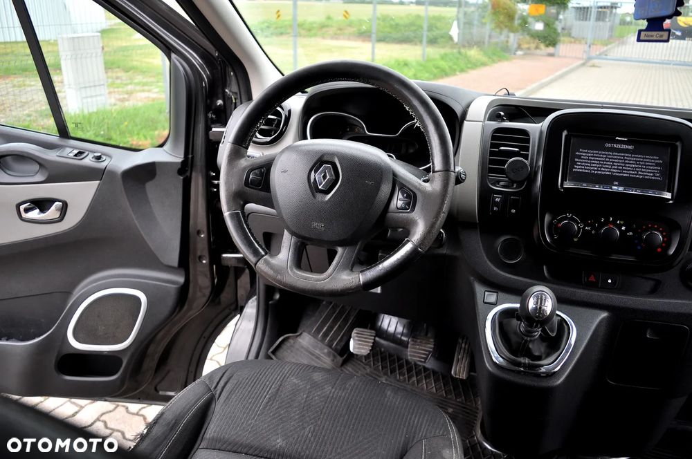 Renault Trafic - 14