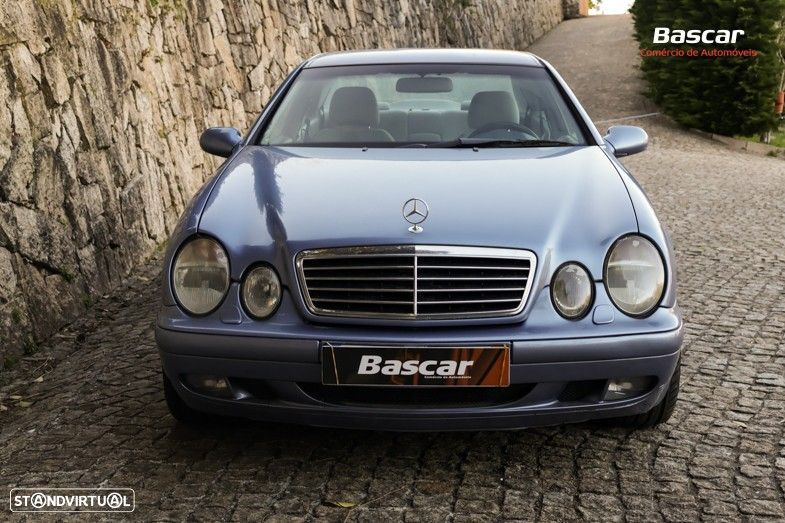 Mercedes-Benz CLK 230 - 3