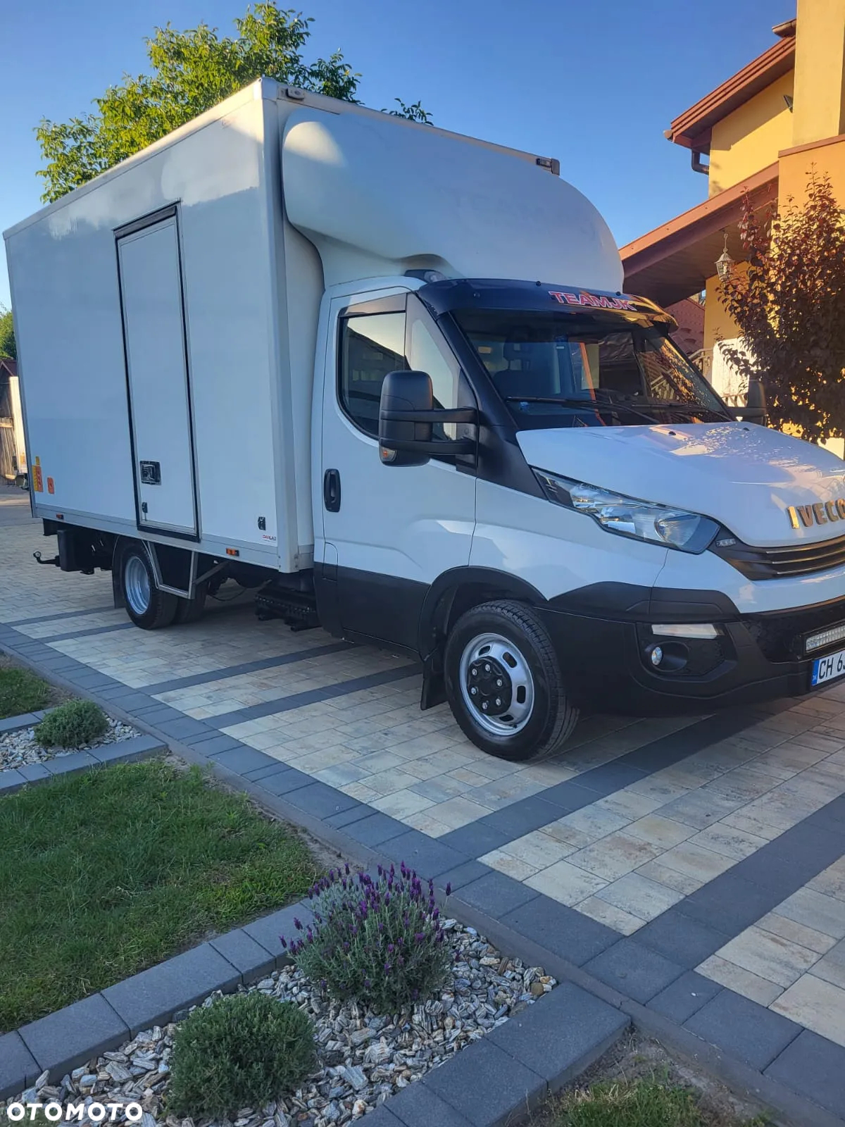 Iveco DAILY 35C18 KONTENER 4.20 WINDA HIMATIC KLIMATRONIC - 2