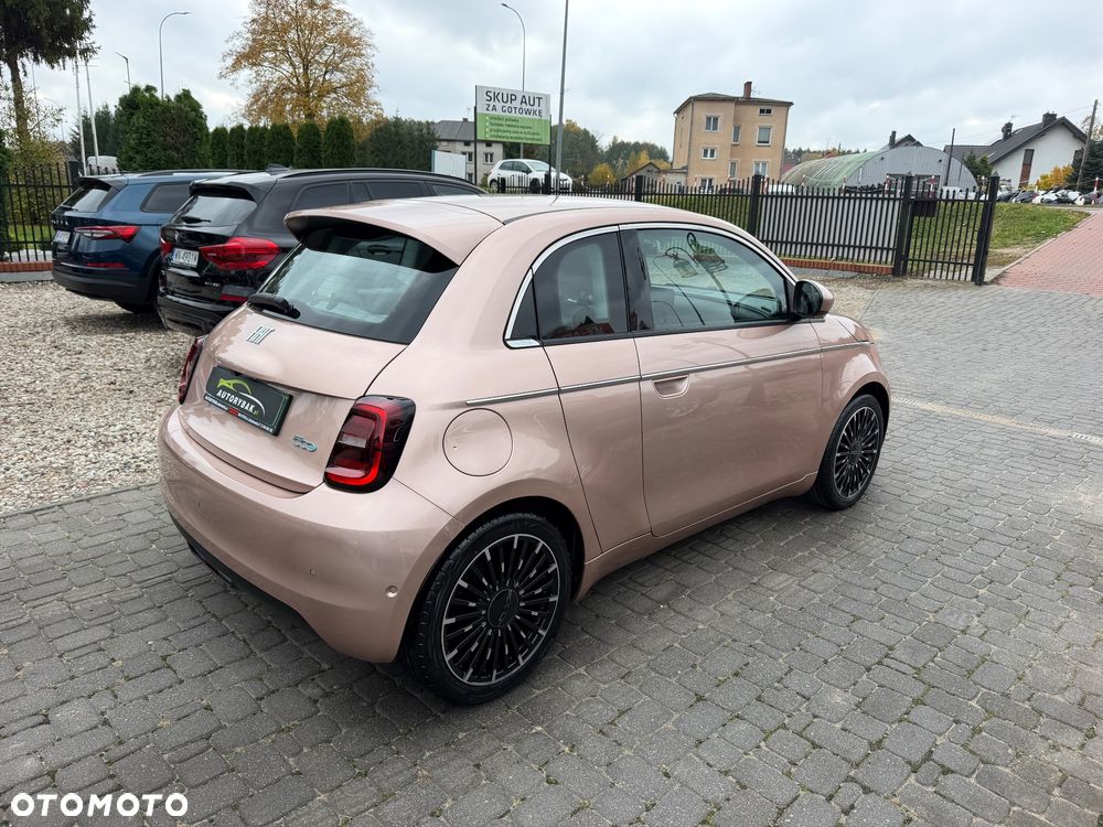 Fiat 500e 42kWh la Prima (by Bocelli) - 32