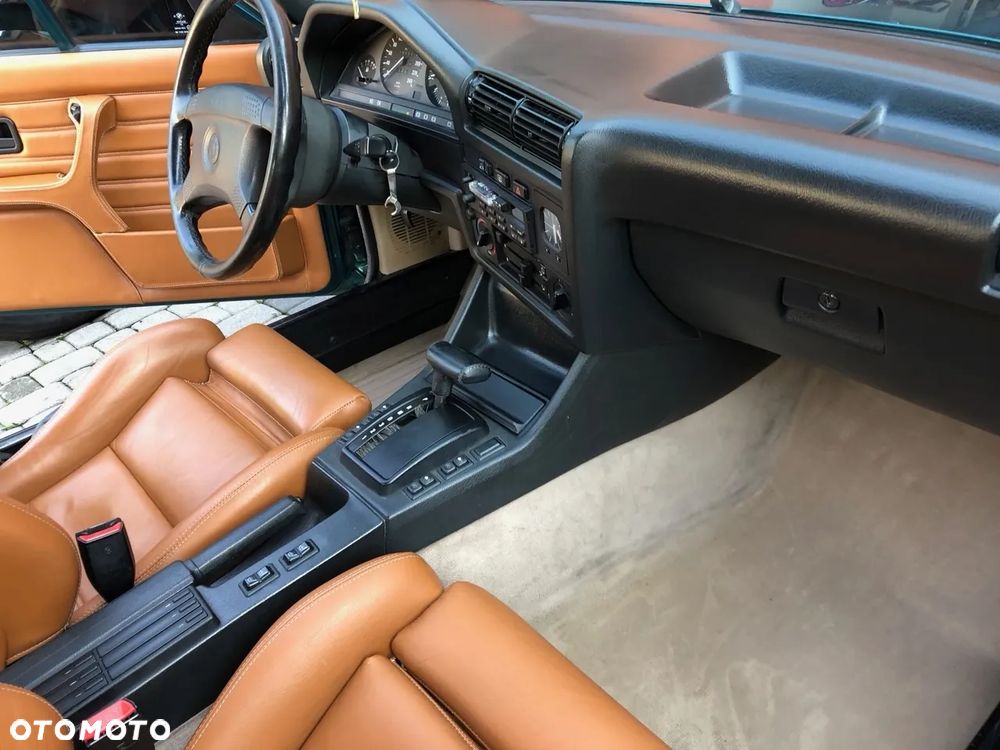 BMW Seria 3 - 18