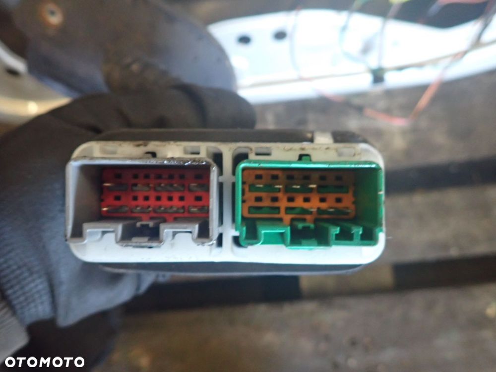 DRZWI PRAWY PRZÓD CHRYSLER GRAND VOYAGER V 2.8 PKG/QKGS - 3