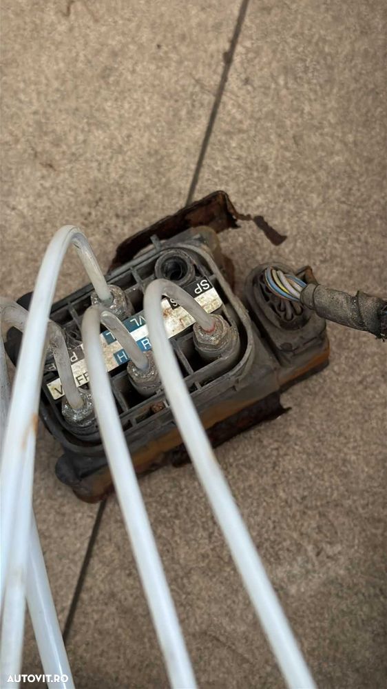 Compresor arc pneumatic cu butelie,bloc  supape Mercedes S-Class W221 - 7