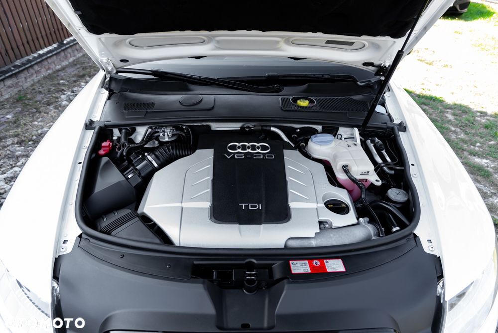 Audi A6 Avant 3.0 TDI DPF quattro tiptronic - 38