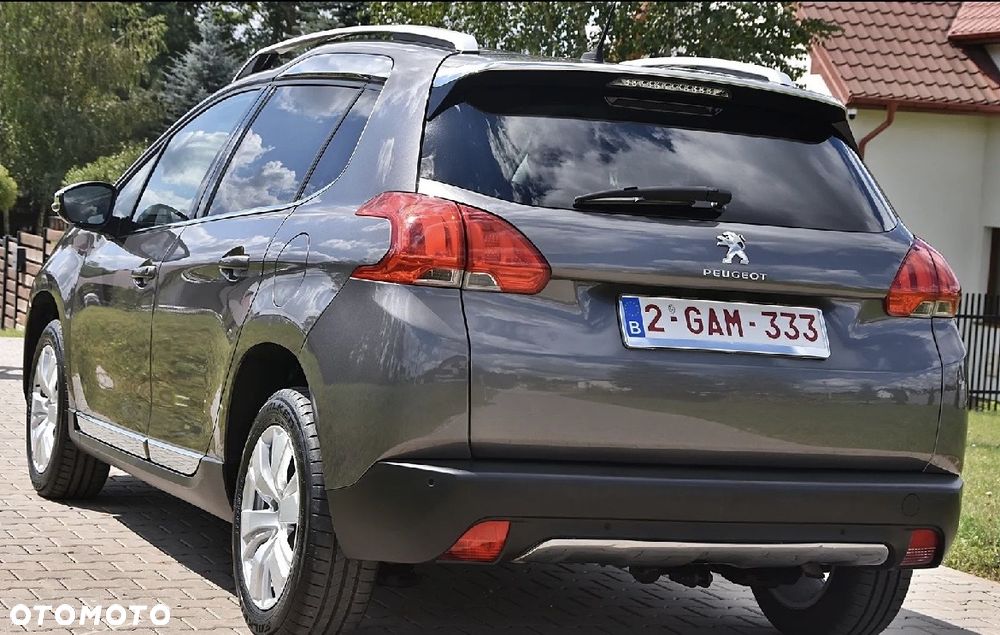 Peugeot 2008 1.2 VTi Allure - 6