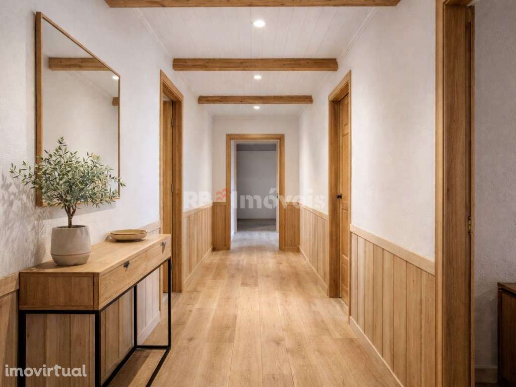 Moradia T3 p/ Recuperar em Pena - Chancelaria, Torres Novas - Grande imagem: 2/19