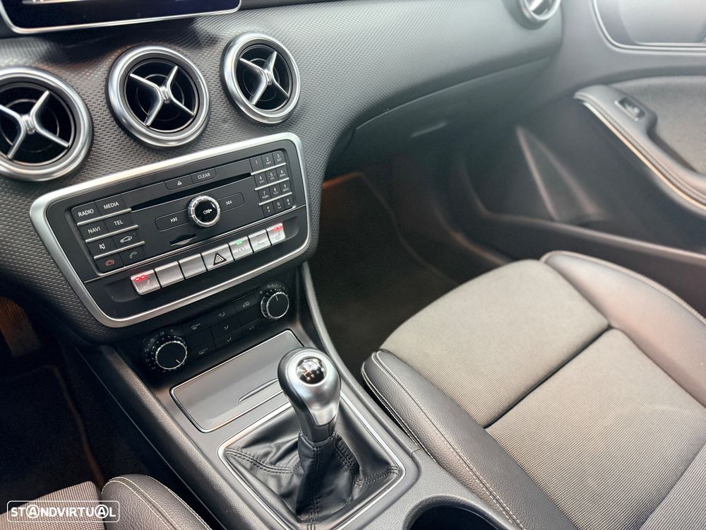 Mercedes-Benz A 180 d Urban - 22