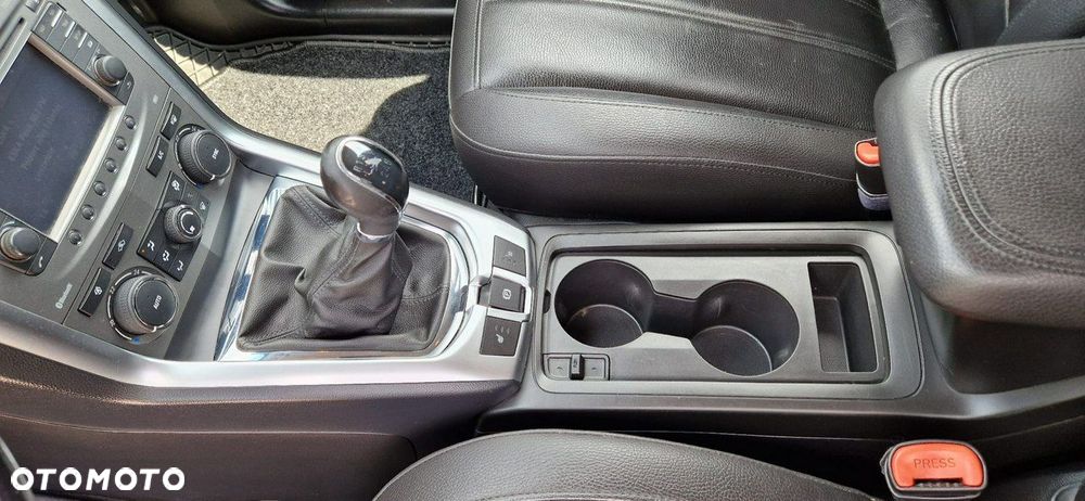Opel Antara - 22