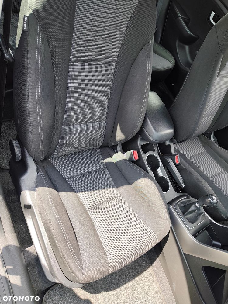 Hyundai i30 - 12