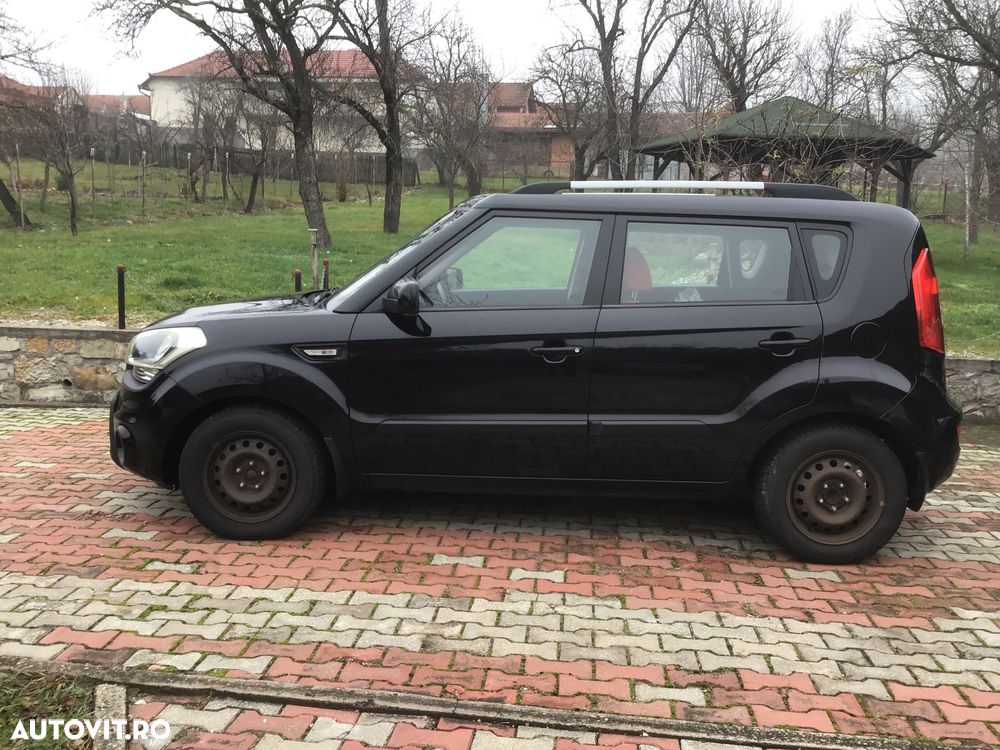 Kia Soul 1.6 CRDi Black Collection - 9