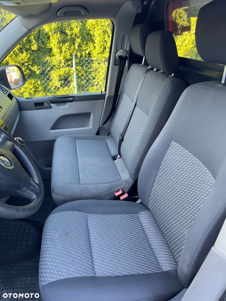 Volkswagen Transporter - 11