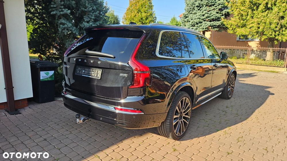 Volvo XC 90 - 9