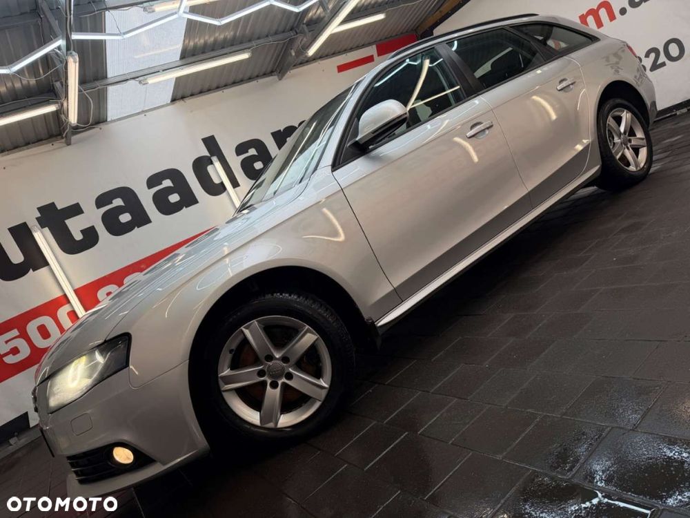 Audi A4 Avant - 11
