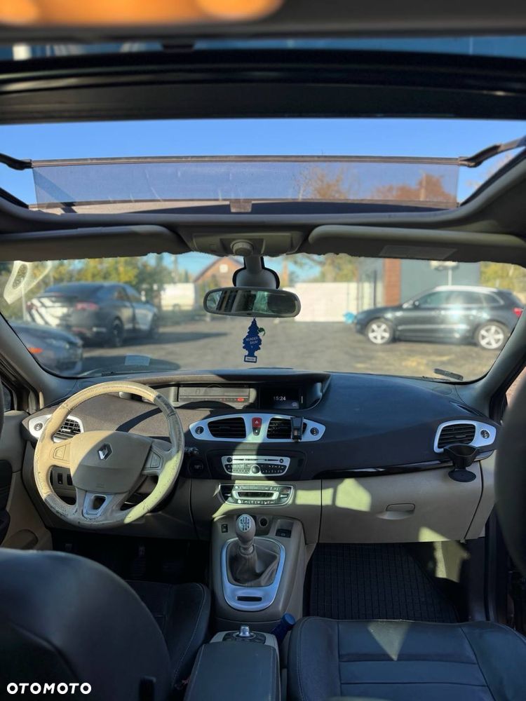 Renault Grand Scenic - 6