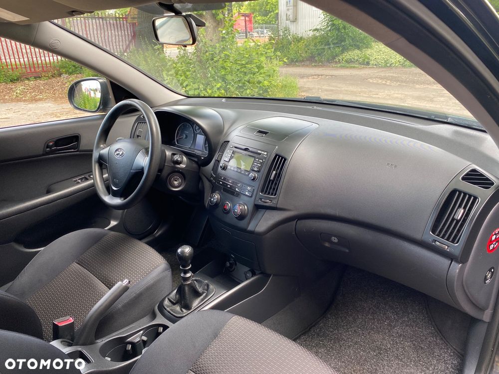 Hyundai i30 1.6 CRDi Style - 25