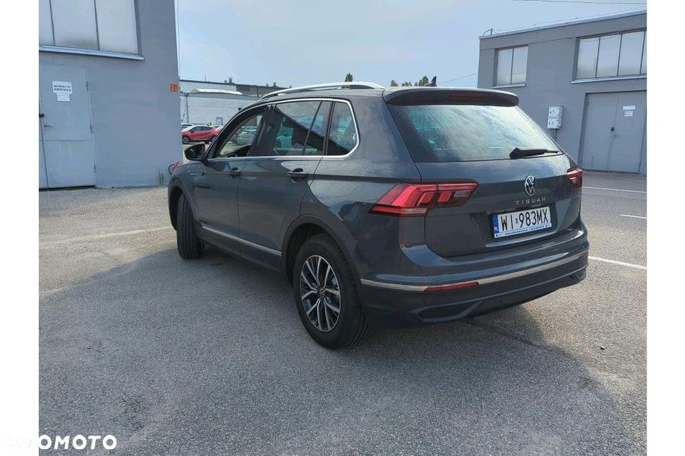 Volkswagen Tiguan 2.0 TDI SCR Life DSG - 4