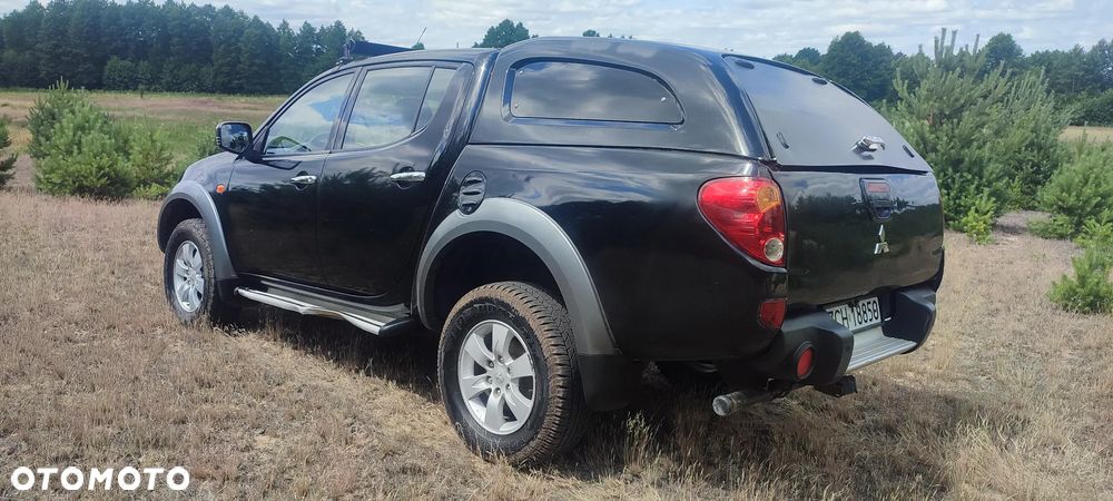 Mitsubishi L200 - 4