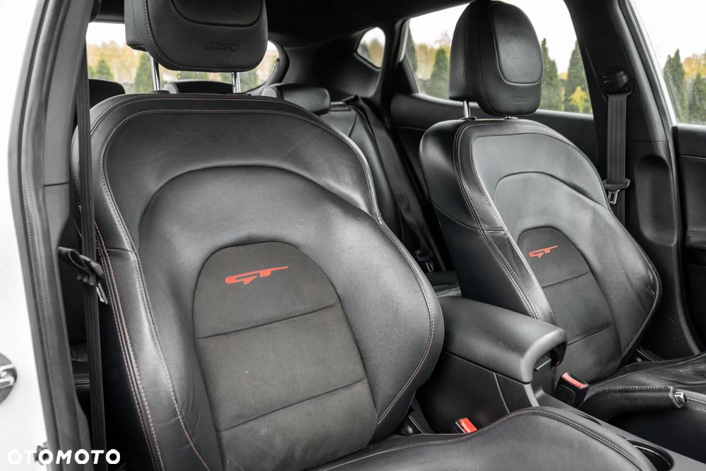Kia Ceed 1.6 T-GDI GT-Track - 40