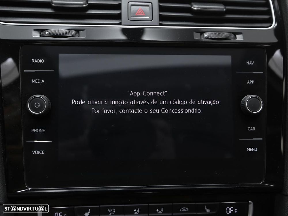 VW Golf GTI (BlueMotion ) DSG - 24