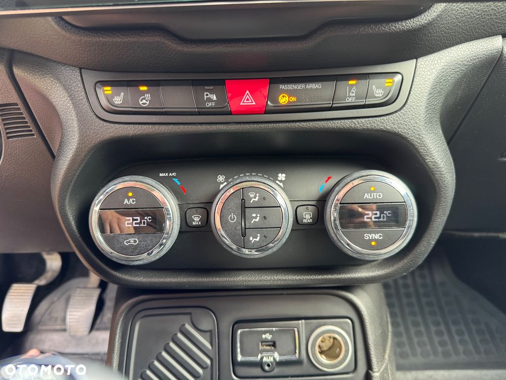 Jeep Renegade 1.4 MultiAir Longitude FWD S&S - 16