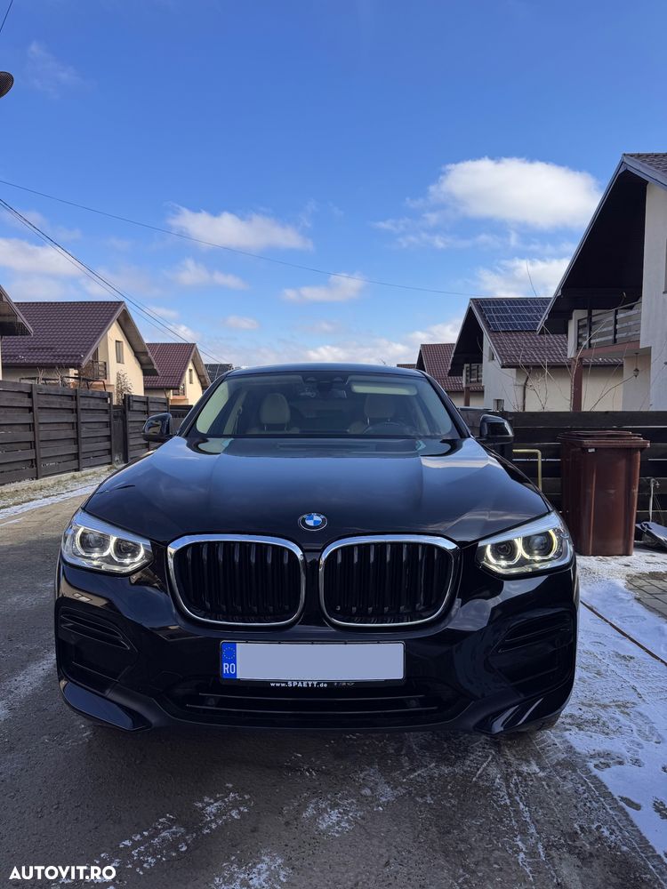 BMW X4 xDrive20i AT Advantage - 3